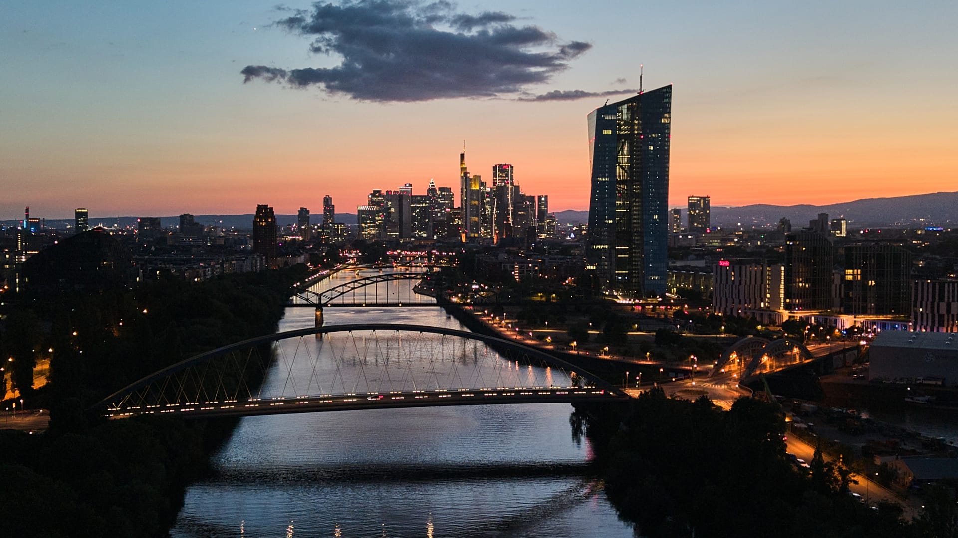 Die unsichtbare Architektur politischer und wirtschaftlicher Macht. TEIL II: Federal Reserve, Basel und die internationale Finanzarchitektur