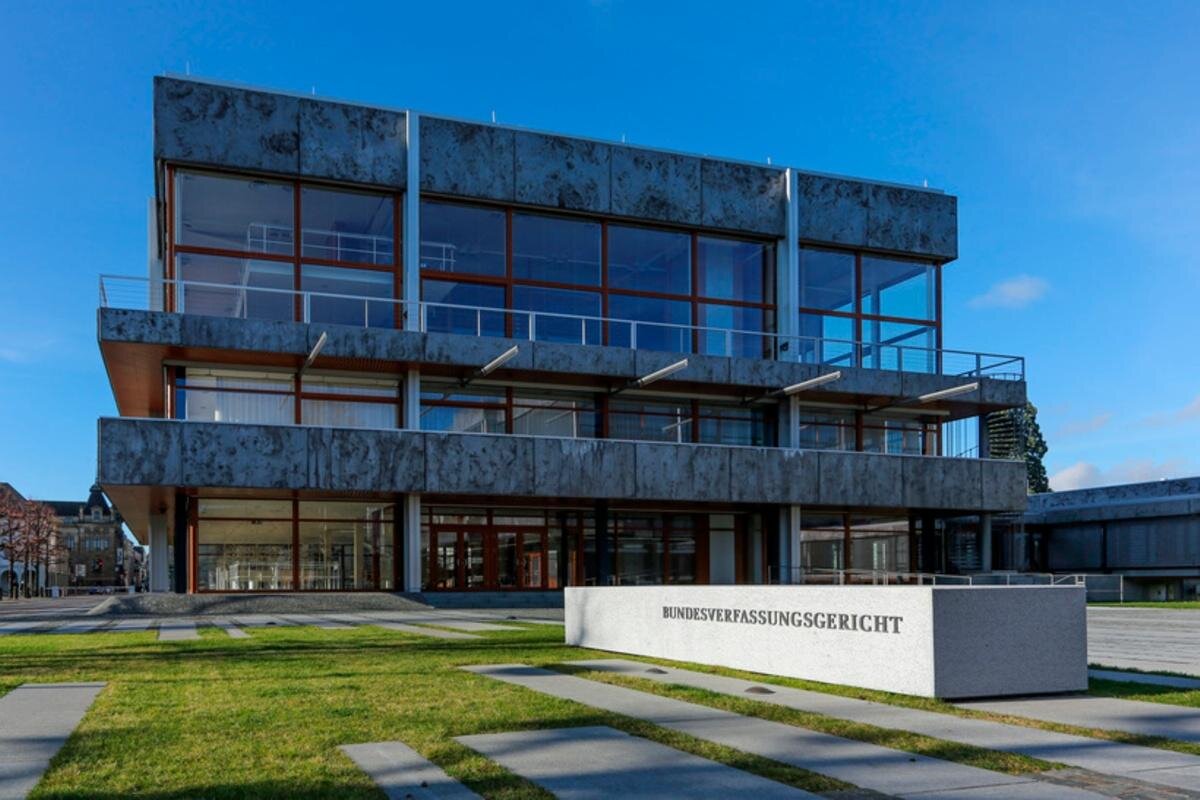 Die unsichtbare Architektur politischer und wirtschaftlicher Macht. TEIL IV: Zurück zu früheren Regelungen?
